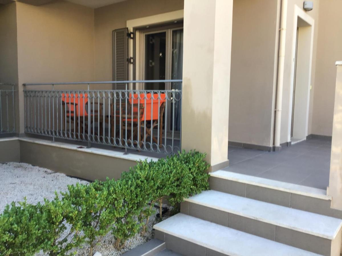 D'Angelos Apartments カラヴォミロス エクステリア 写真