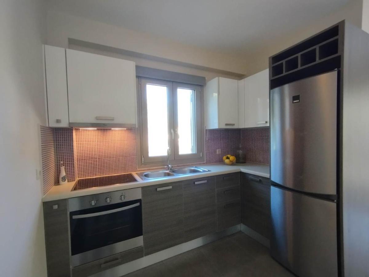 D'Angelos Apartments カラヴォミロス エクステリア 写真