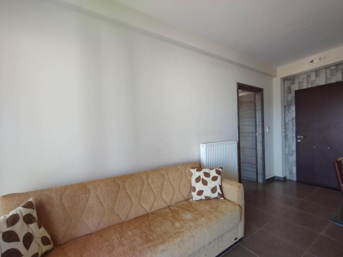 D'Angelos Apartments カラヴォミロス エクステリア 写真